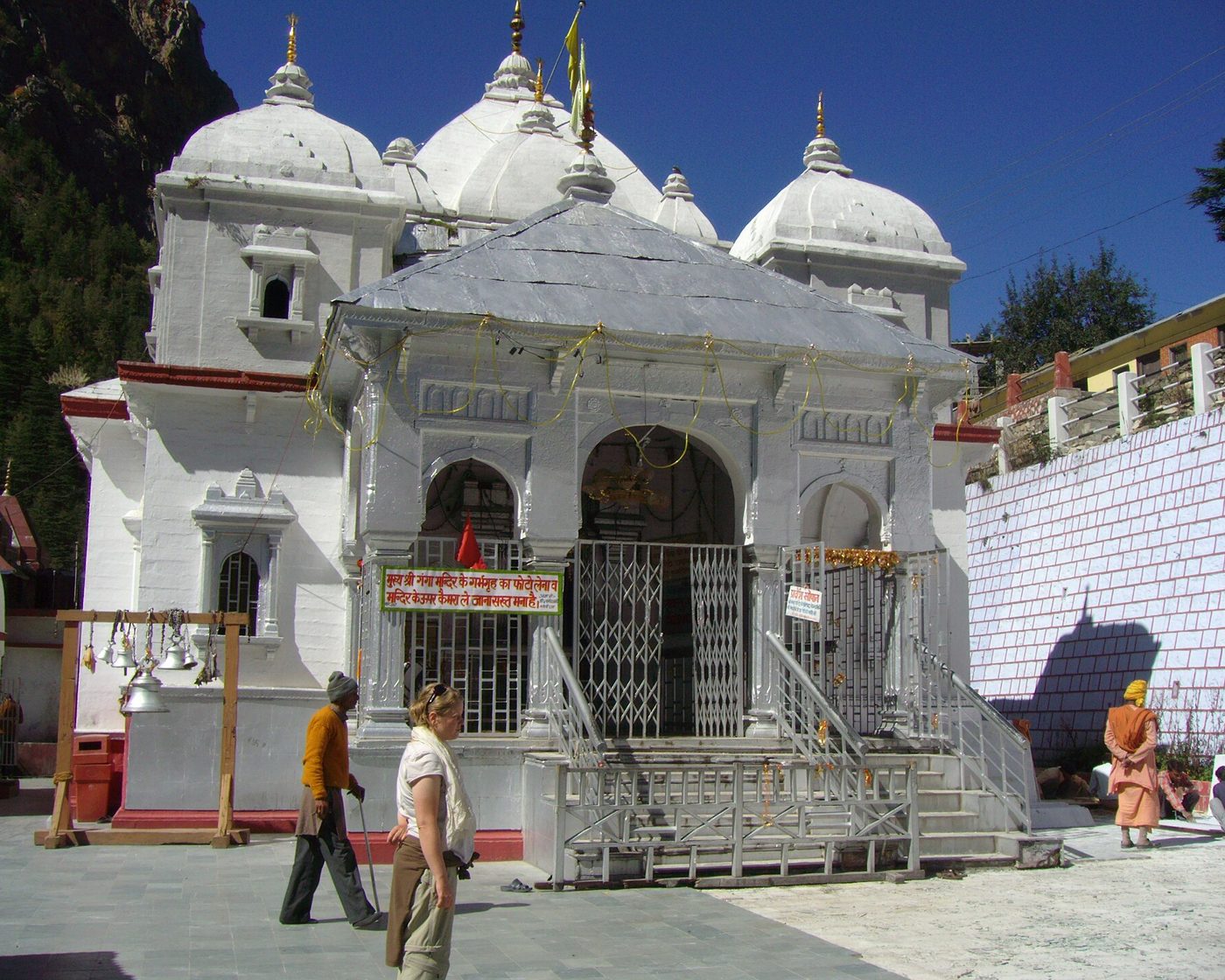 The white stone Gangotri temple