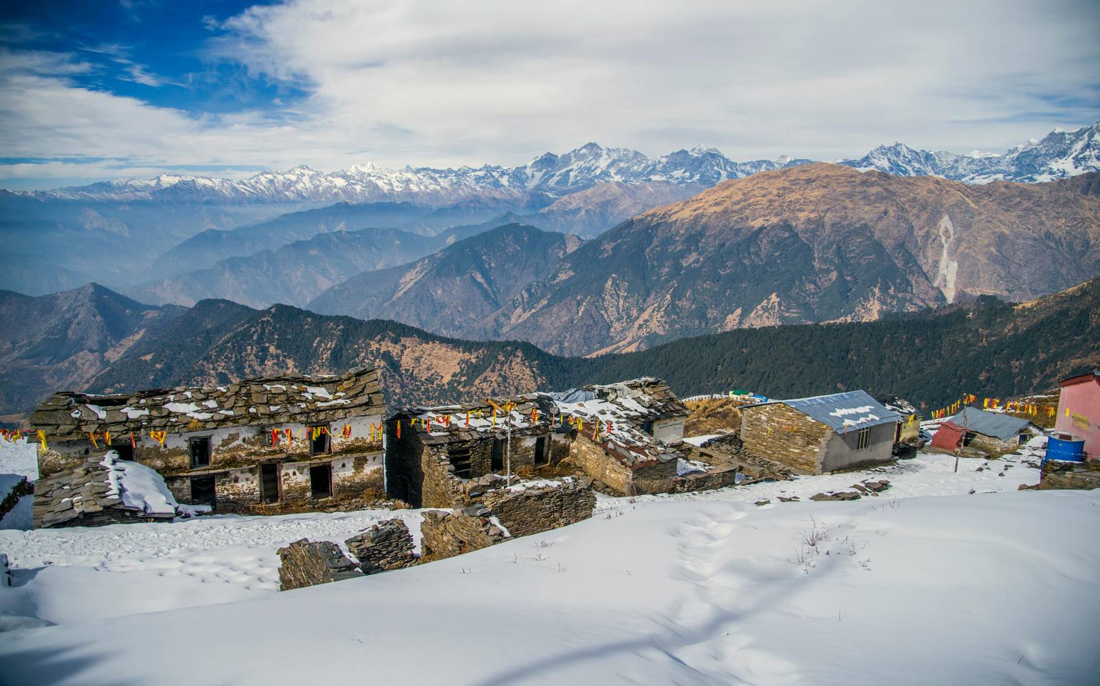 Snow-covered high ridge on the Char Dham route in Garhwal